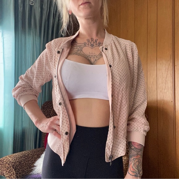 Club Monaco lightweight pink patterned lightweight jacket with pockets - Picture 2 of 5